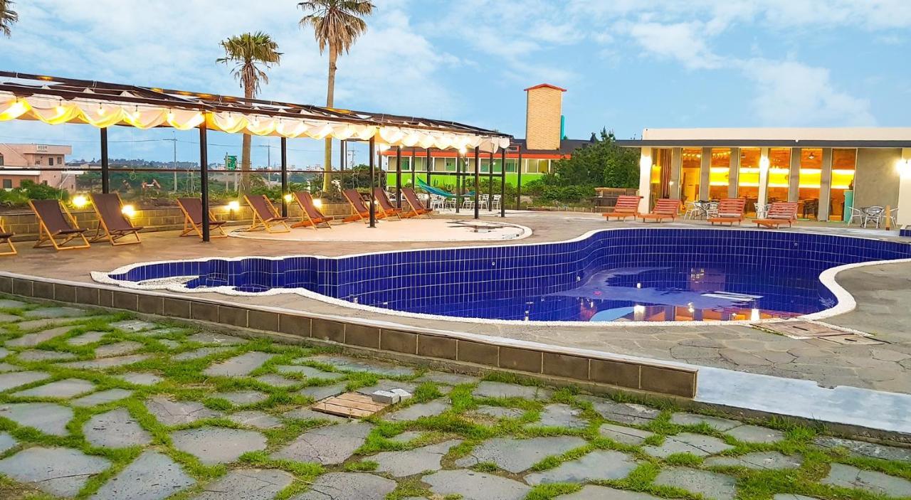 Shall Story Resort Seogwipo Exterior foto